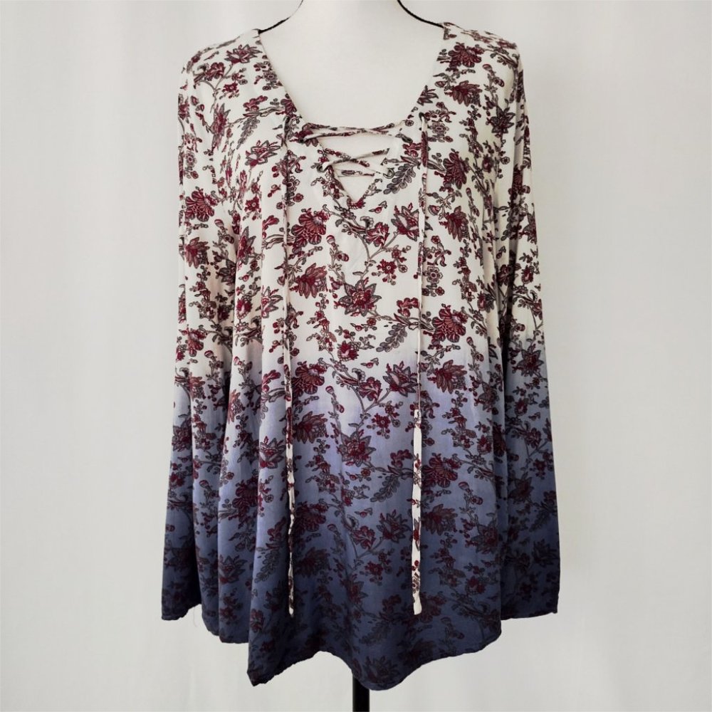 Blu Pepper Women's White Blue Ombre Floral Print Bell Sleeve Blouse Size L